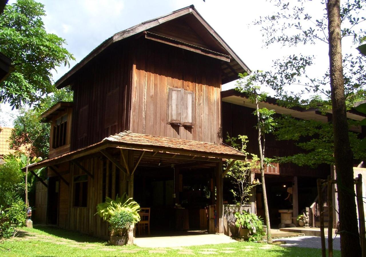 Tanita House Bed and Breakfast Τσιάνγκ Μάι Εξωτερικό φωτογραφία